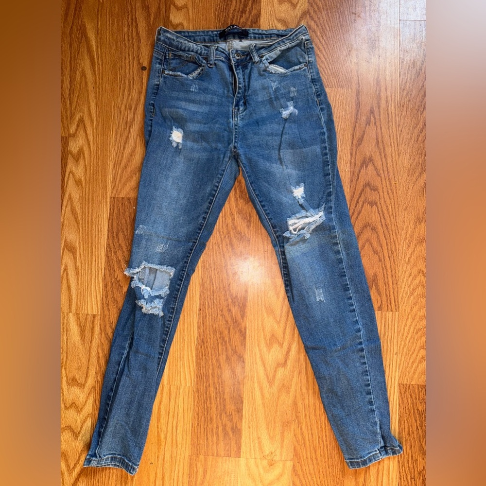 Women’s wax jeans size 7!